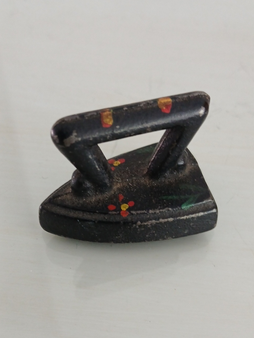 Vintage Dollhouse Miniature Iron Handpainted Florals Cast Iron 1.5"